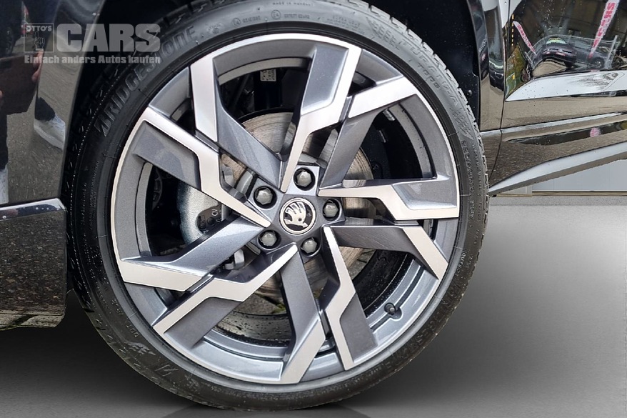 SKODA - Karoq 1.5 TSI ACT SportLine DSG