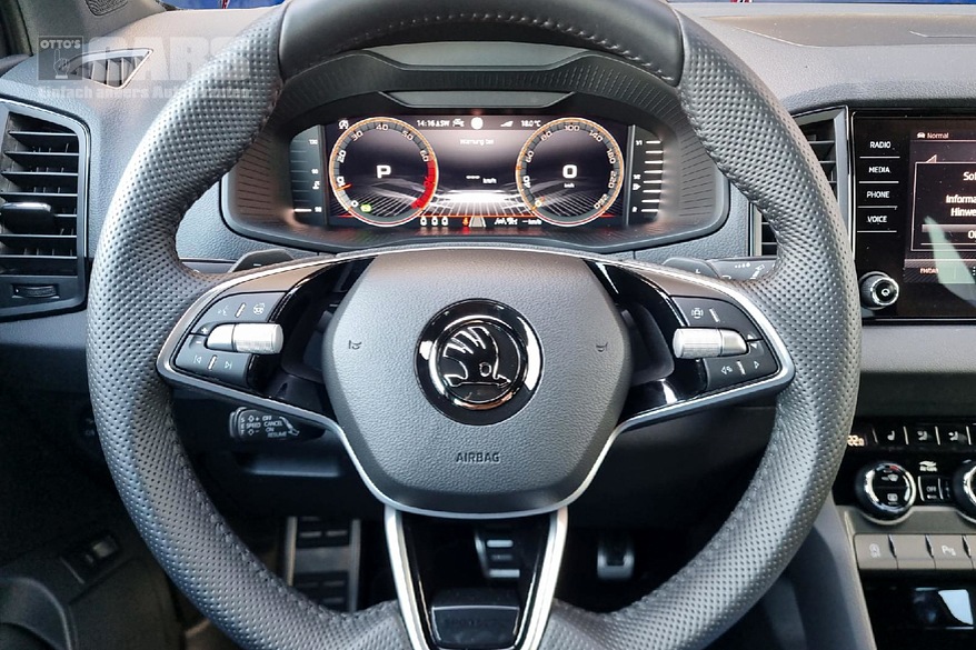 SKODA - Karoq 1.5 TSI ACT SportLine DSG