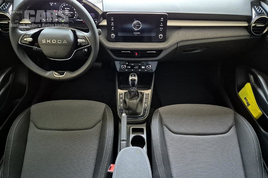 SKODA - Fabia 1.0 TSI Selection DSG