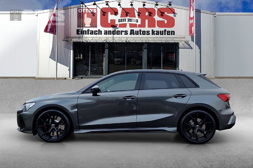 AUDI - RS3 Sportback 2.5 TFSI quattro S-Tronic