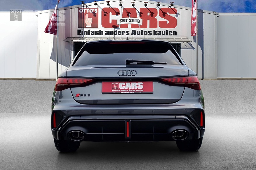 AUDI - RS3 Sportback 2.5 TFSI quattro S-Tronic